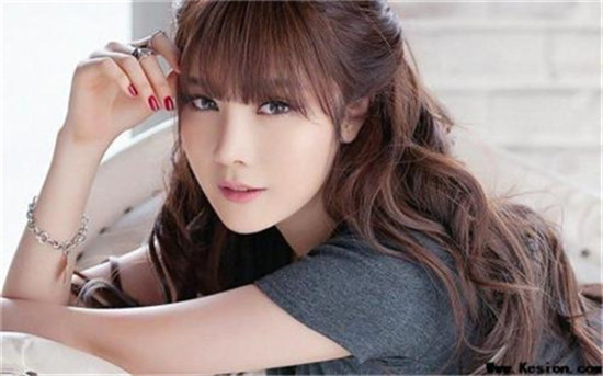 芭乐视频污版app无限:看美女主播们激情大尺度唱歌跳舞嗨翻天